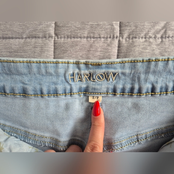 Two Mini Skirts Set - Picture 8 of 16